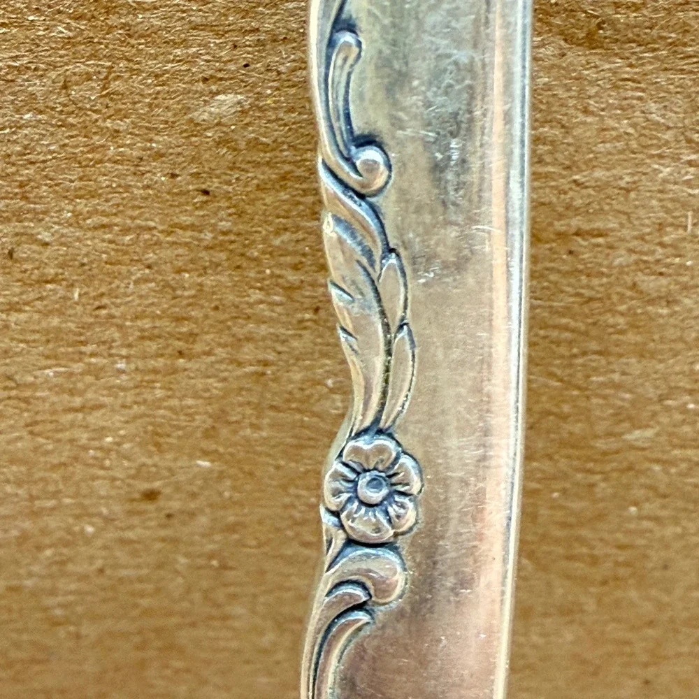 Heirloom Sterling Flower Lane Cocktail Fork Silver 5.5 Inch Seafood Appetizer